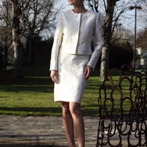 1 Tailleur de mariage robe courte et veste en jacquard brocard T40