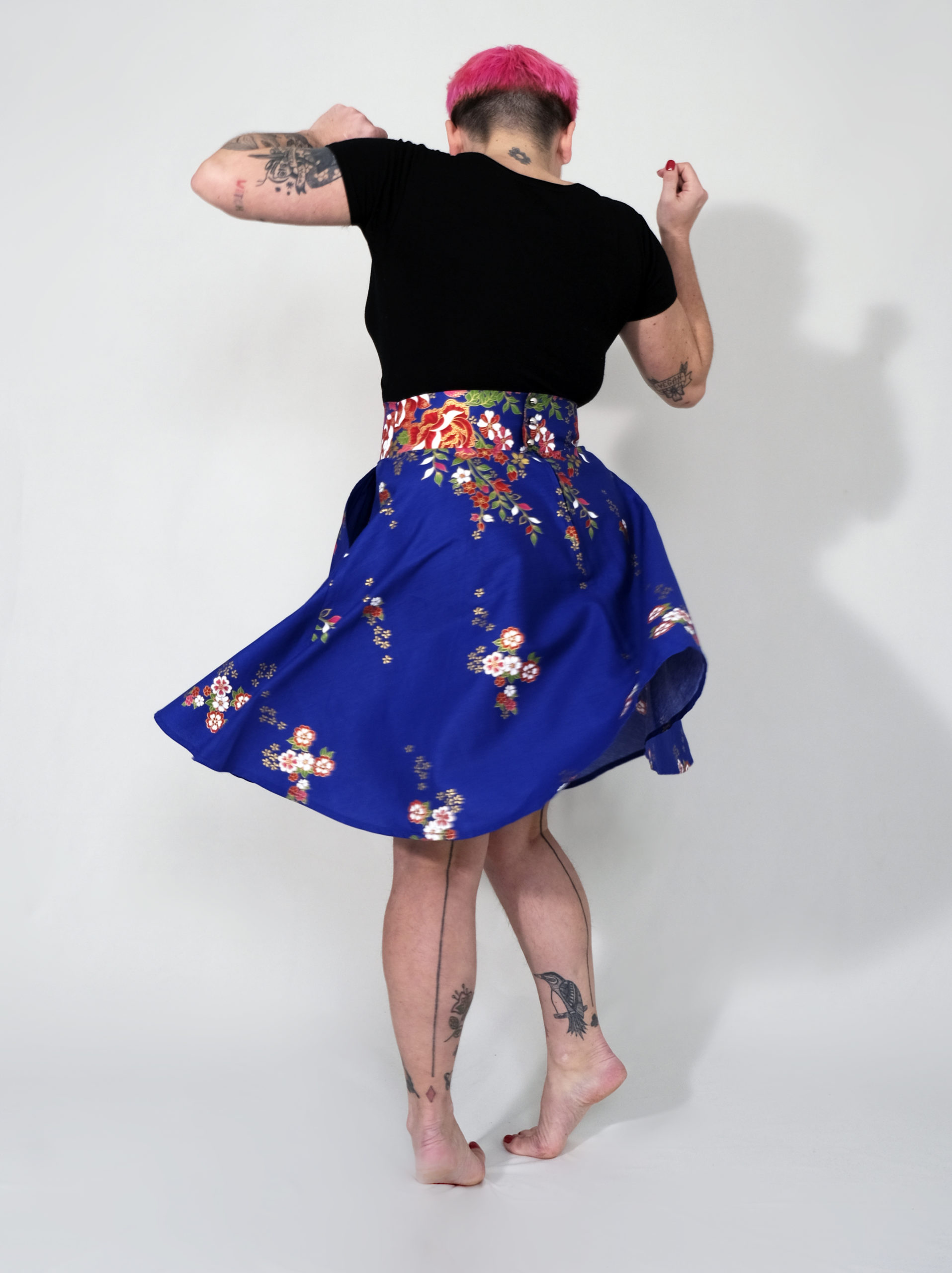 FONZY : bleu électrique à fleurs 100% coton – Image 2