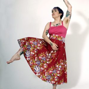 CHARLY : Jupe taille haute MIDI en coton et tissu fleuri bordeau